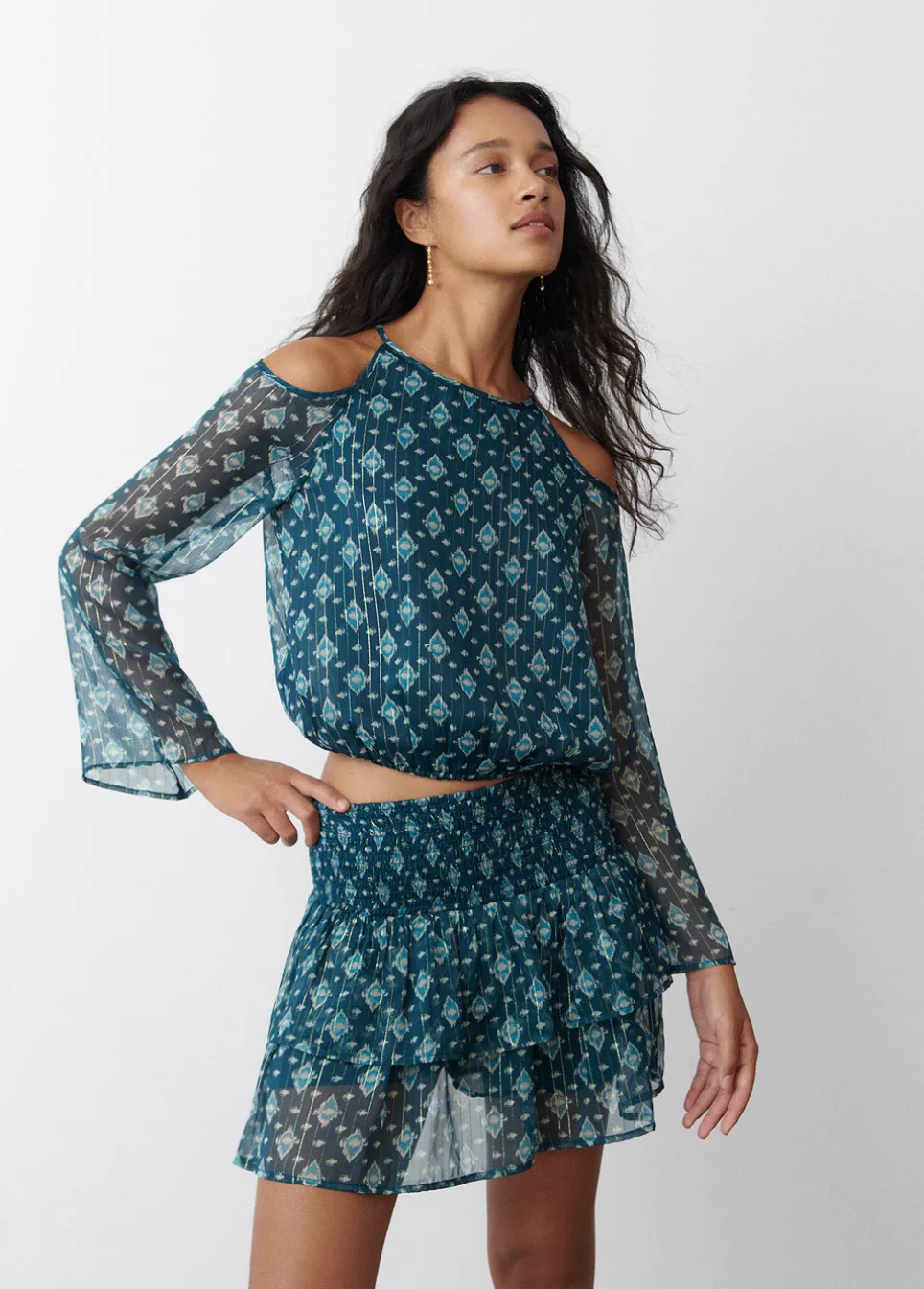 Blusa Hombro Descubierto Ikat