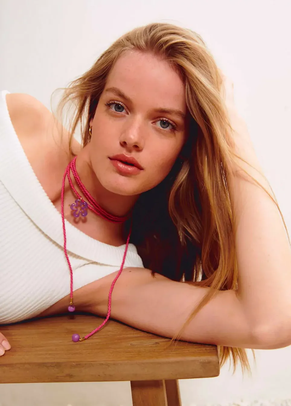 Collar Algodon Flor Resina