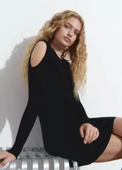 Vestido Cut Out Hombros